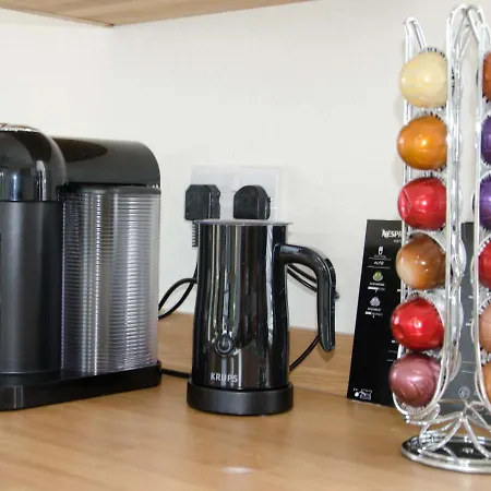 אכסניה Hollicarrs - Woodland יורק