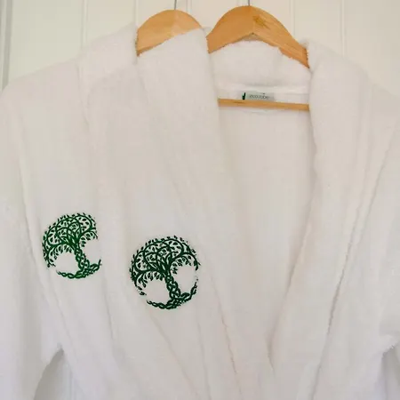 Hollicarrs - Woodland York